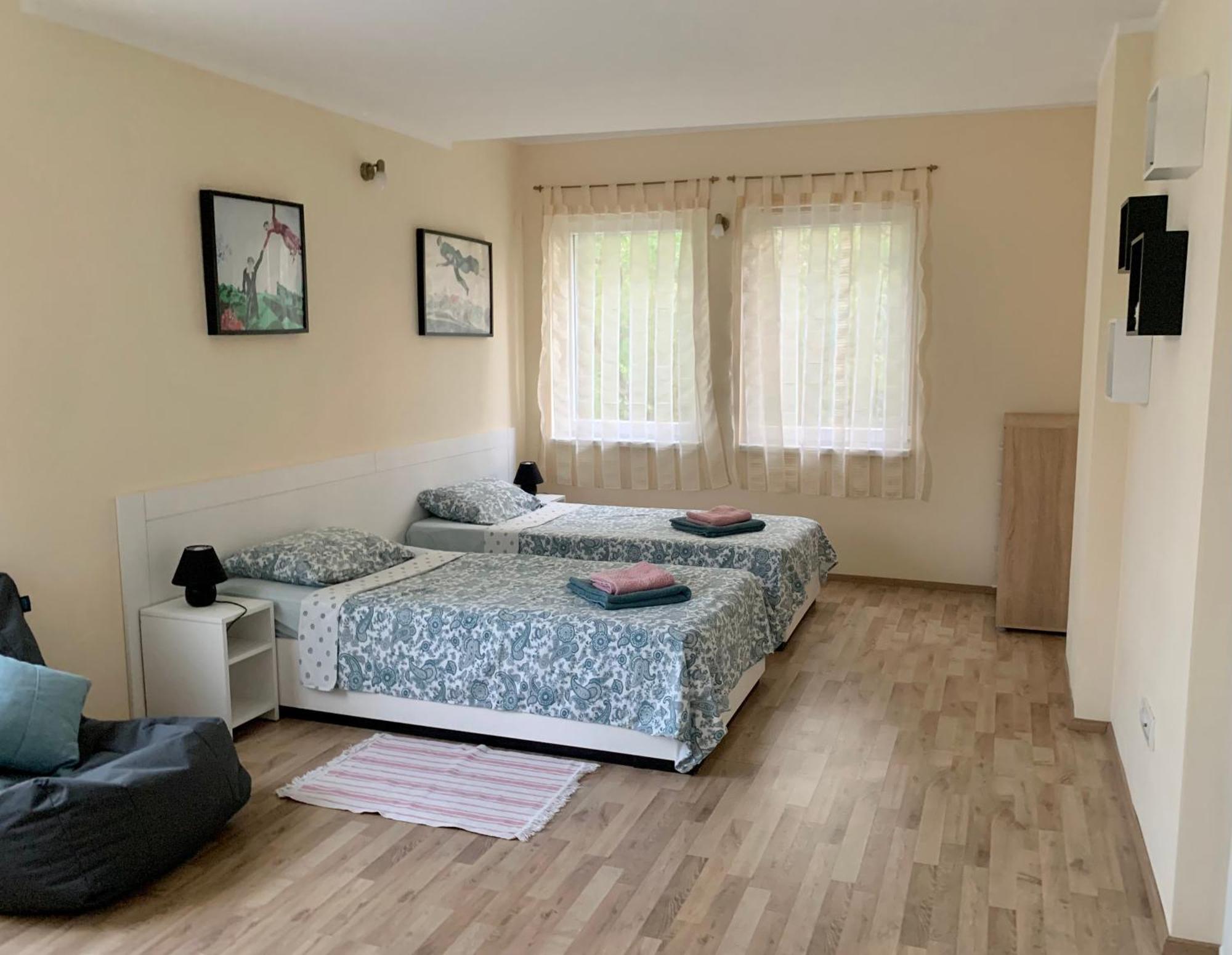 Patrick House * טיווט